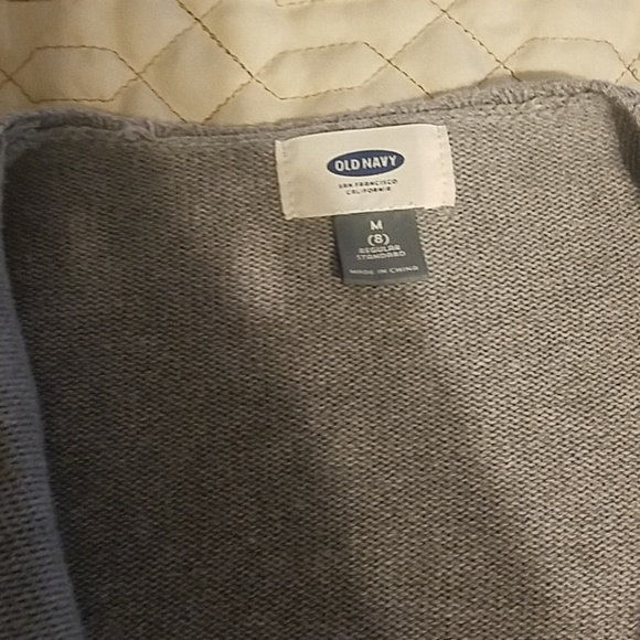 Old navy sweater. - Picture 2 of 2